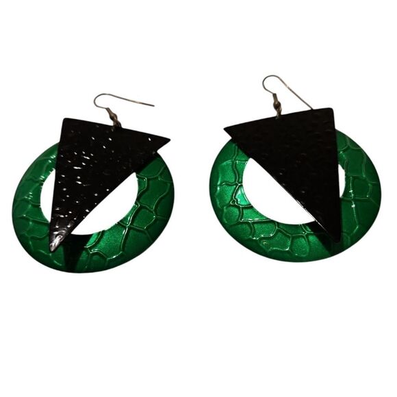 Y2K Green and Black Abstract Retro Earrings  see measurements - Picture 1 of 3
